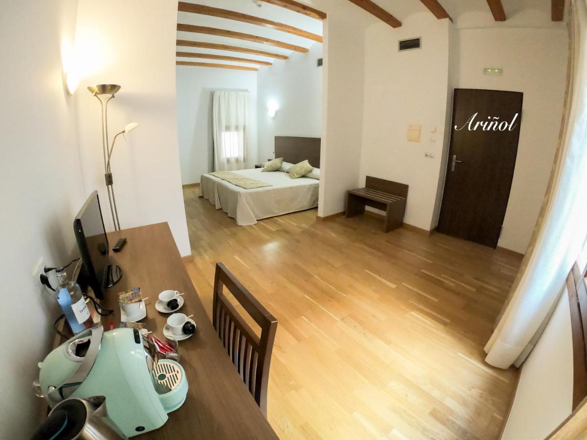 Hotel Baron Andilla Valdealgorfa Ngoại thất bức ảnh