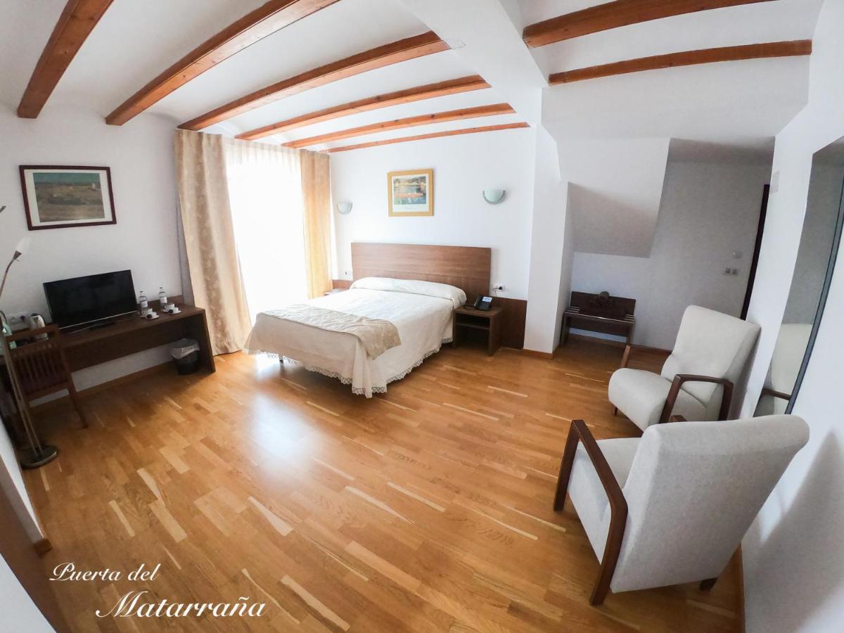 Hotel Baron Andilla Valdealgorfa Ngoại thất bức ảnh